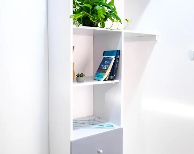 White Flat Apartmanhotel