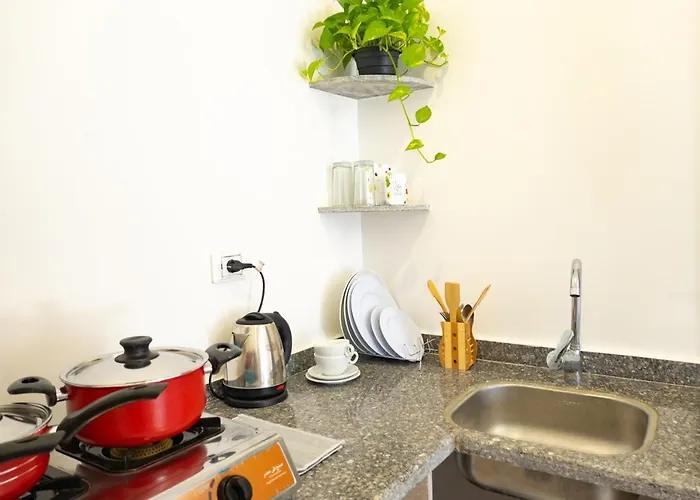 White Flat Apartmanhotel 4*